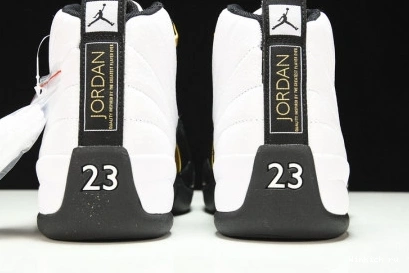 “ROYALTY” 12 AIR JORDAN 1117